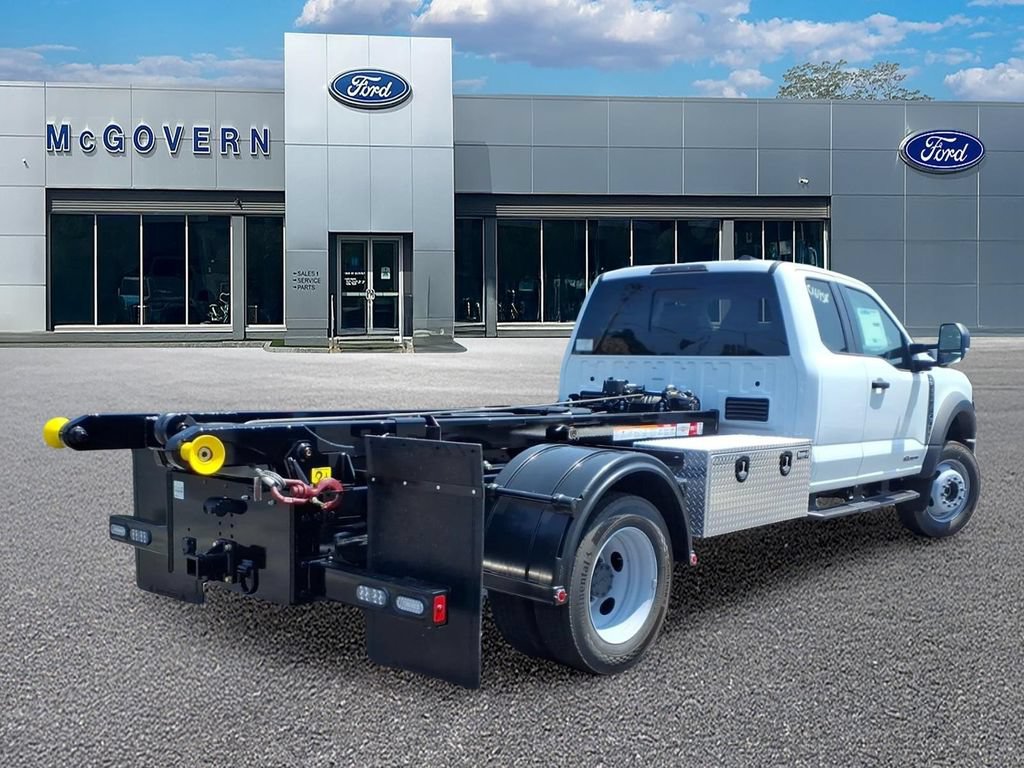 New 2026 Ford F550 4x4 Supercab Super Duty image 4