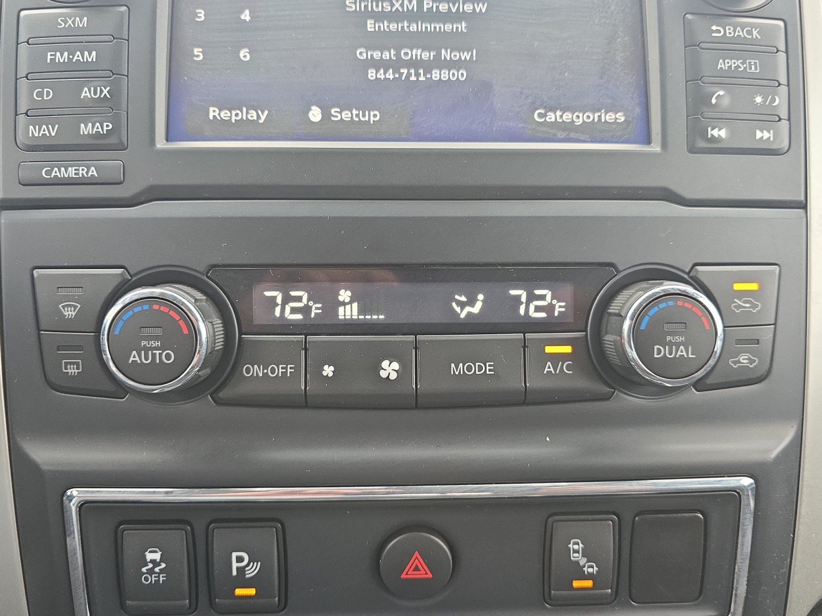Used 2017 Nissan Titan PRO-4X AWD/4WD image 17