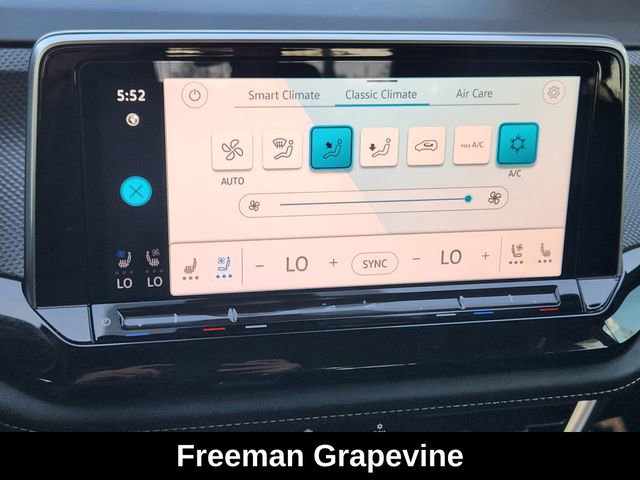 Used 2024 Volkswagen Atlas Cross Sport SEL Premium R-Line image 20