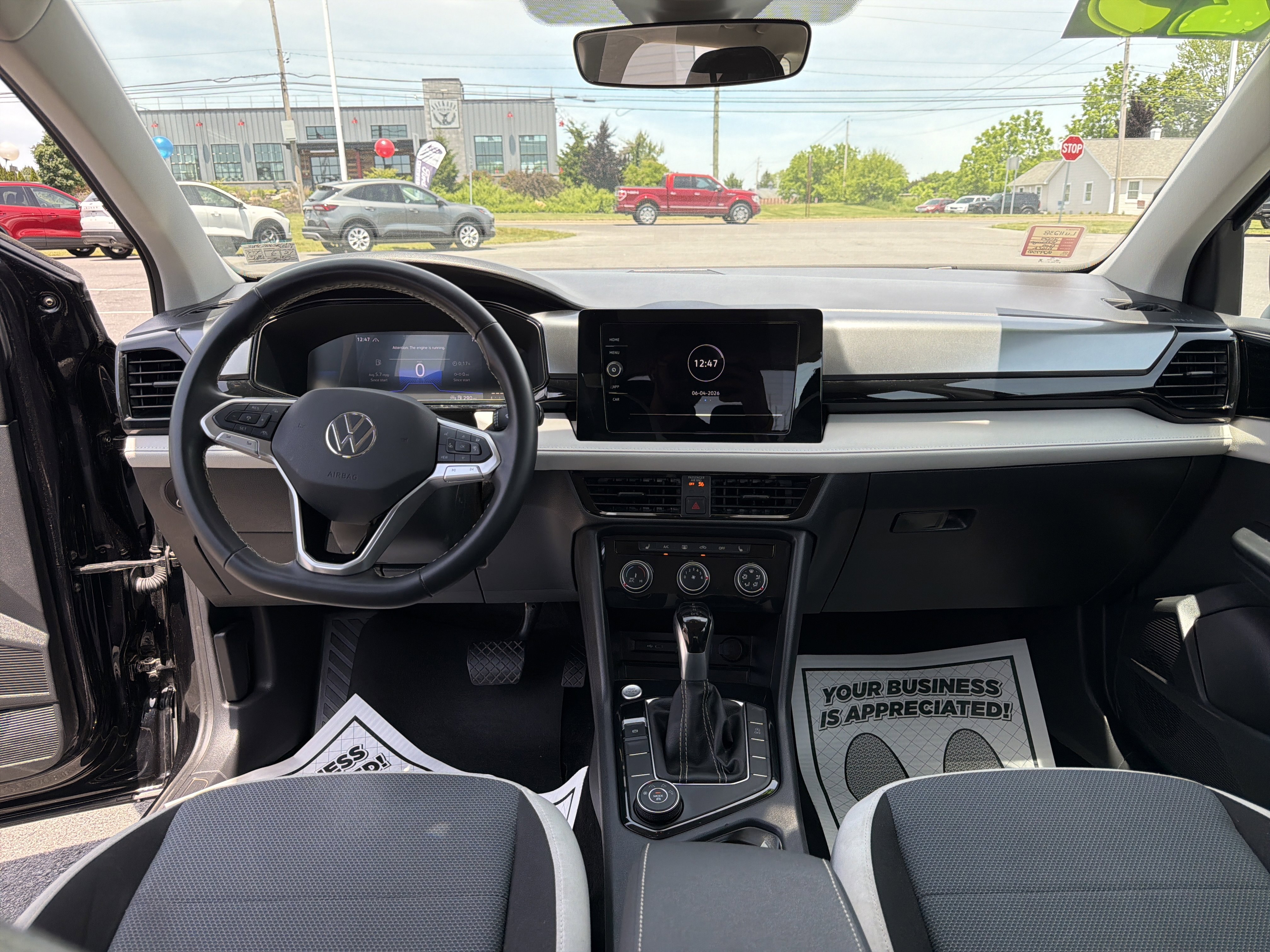 Used 2025 Volkswagen Taos S AWD/4WD image 14