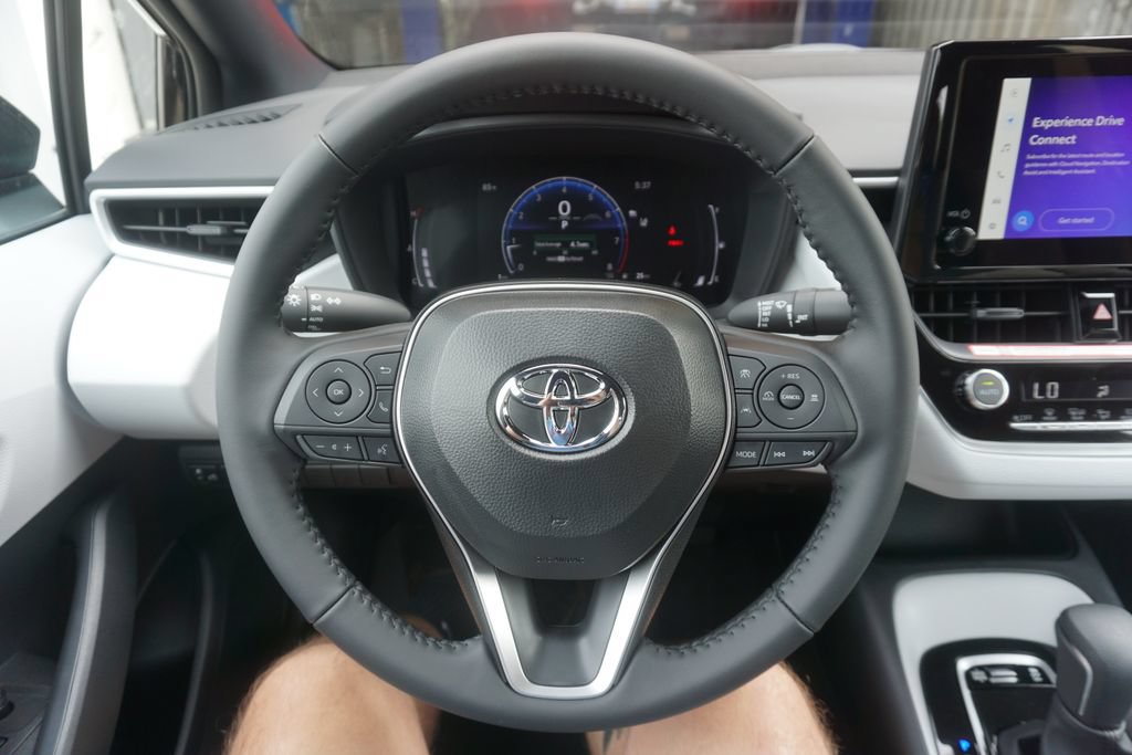 New 2026 Toyota Corolla SE FWD image 3