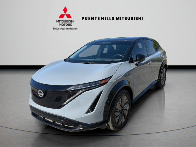 Used 2023 Nissan Ariya AWD/4WD image 1