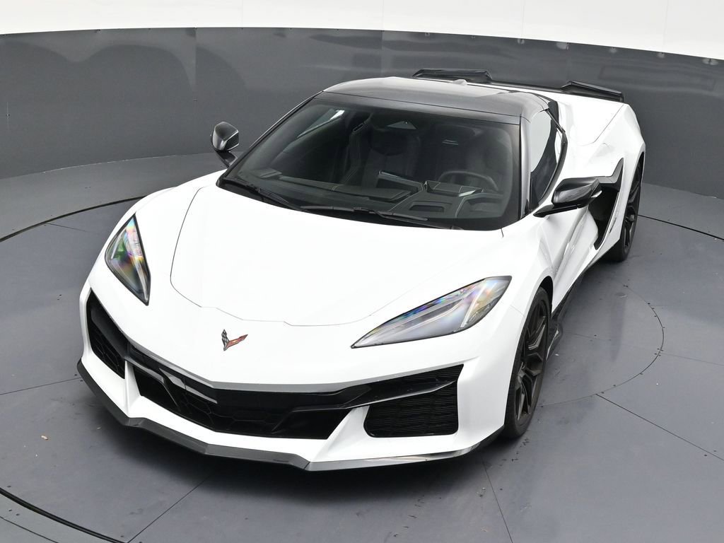Used 2026 Chevrolet Corvette Z06 RWD image 19