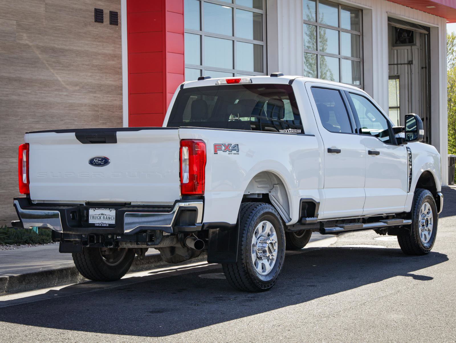 Used 2024 Ford F350 XLT w/ FX4 Off-Road Package AWD/4WD image 3