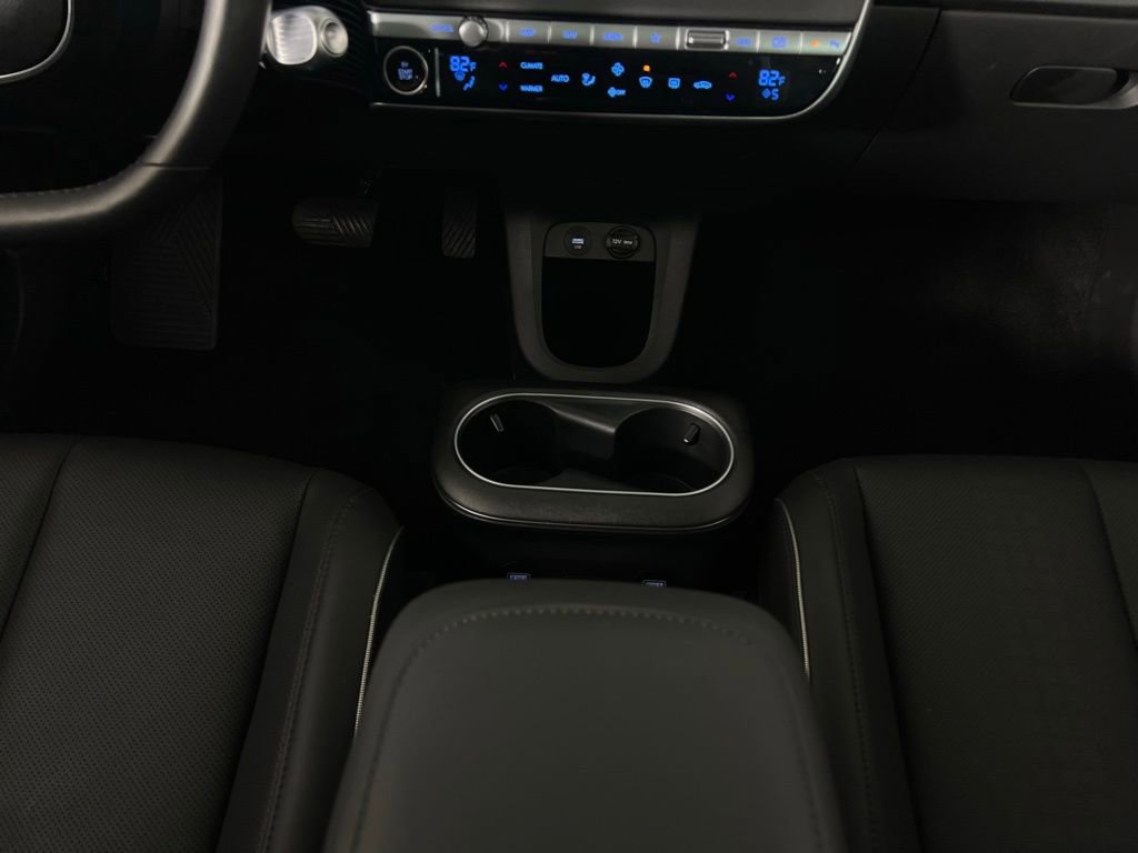 Used 2023 Hyundai Ioniq 5 Limited w/ Cargo Package image 17