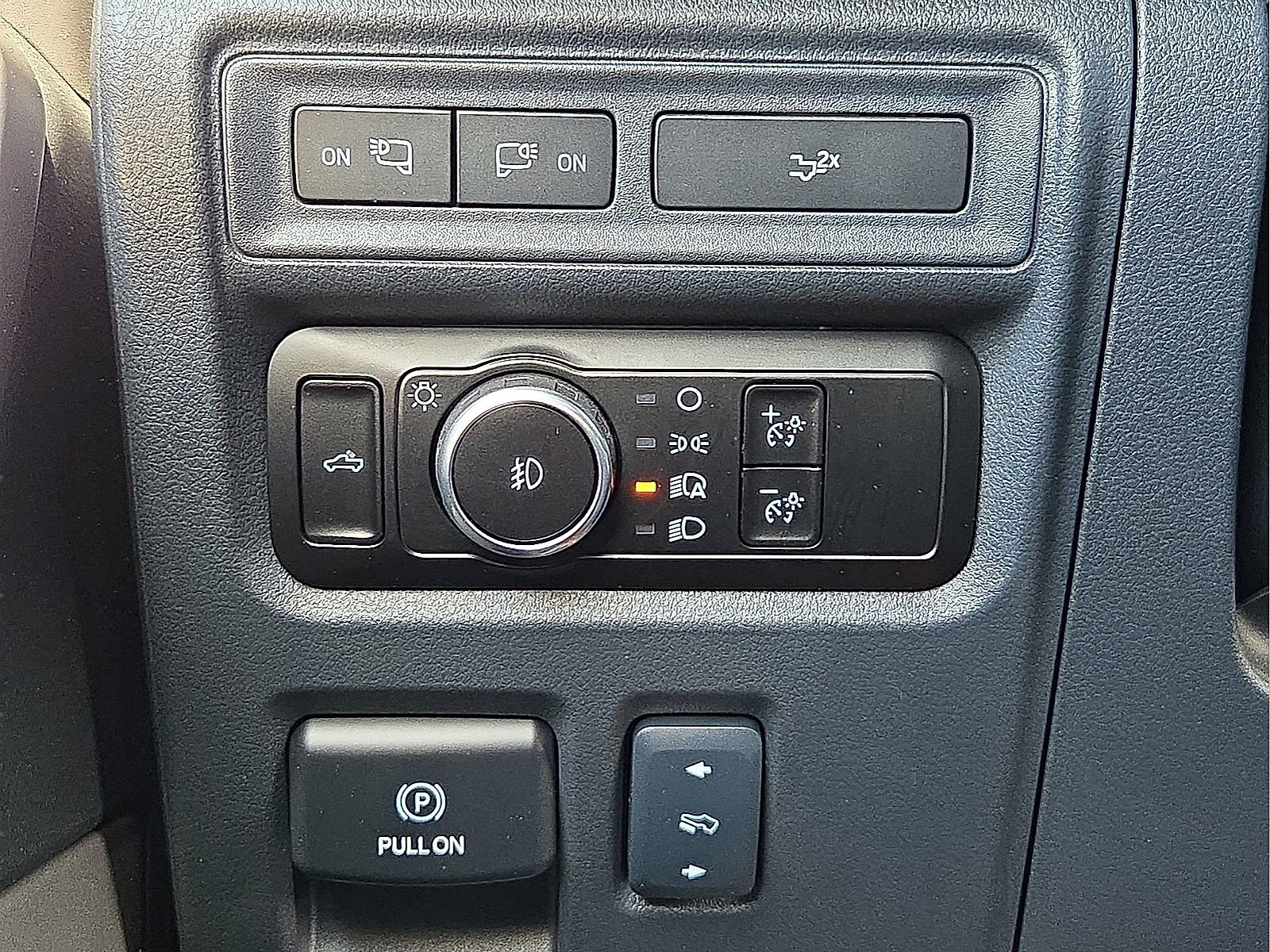 Used 2024 Ford F150 Lariat w/ FX4 Off-Road Package AWD/4WD image 22