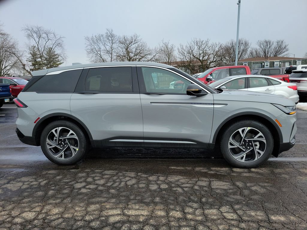 New 2026 Lincoln Nautilus Premier w/ Equipment Group 102A image 3