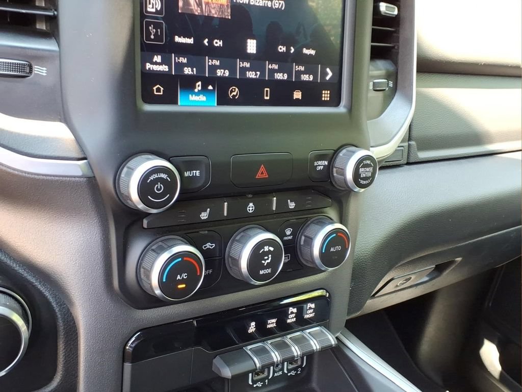 Used 2023 RAM 1500 Big Horn AWD/4WD image 6