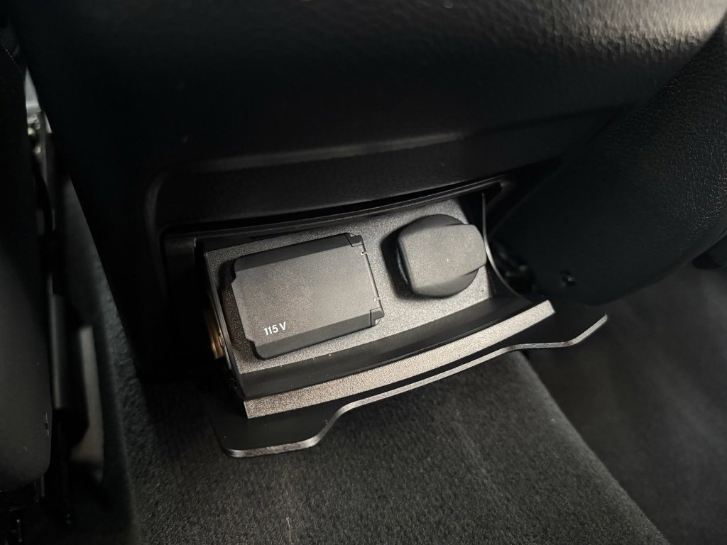 Used 2021 Mercedes-Benz GLC 300 4MATIC image 31