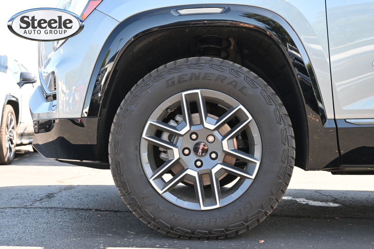 New 2026 GMC Terrain AT4 w/ Convenience Package III AWD/4WD image 29