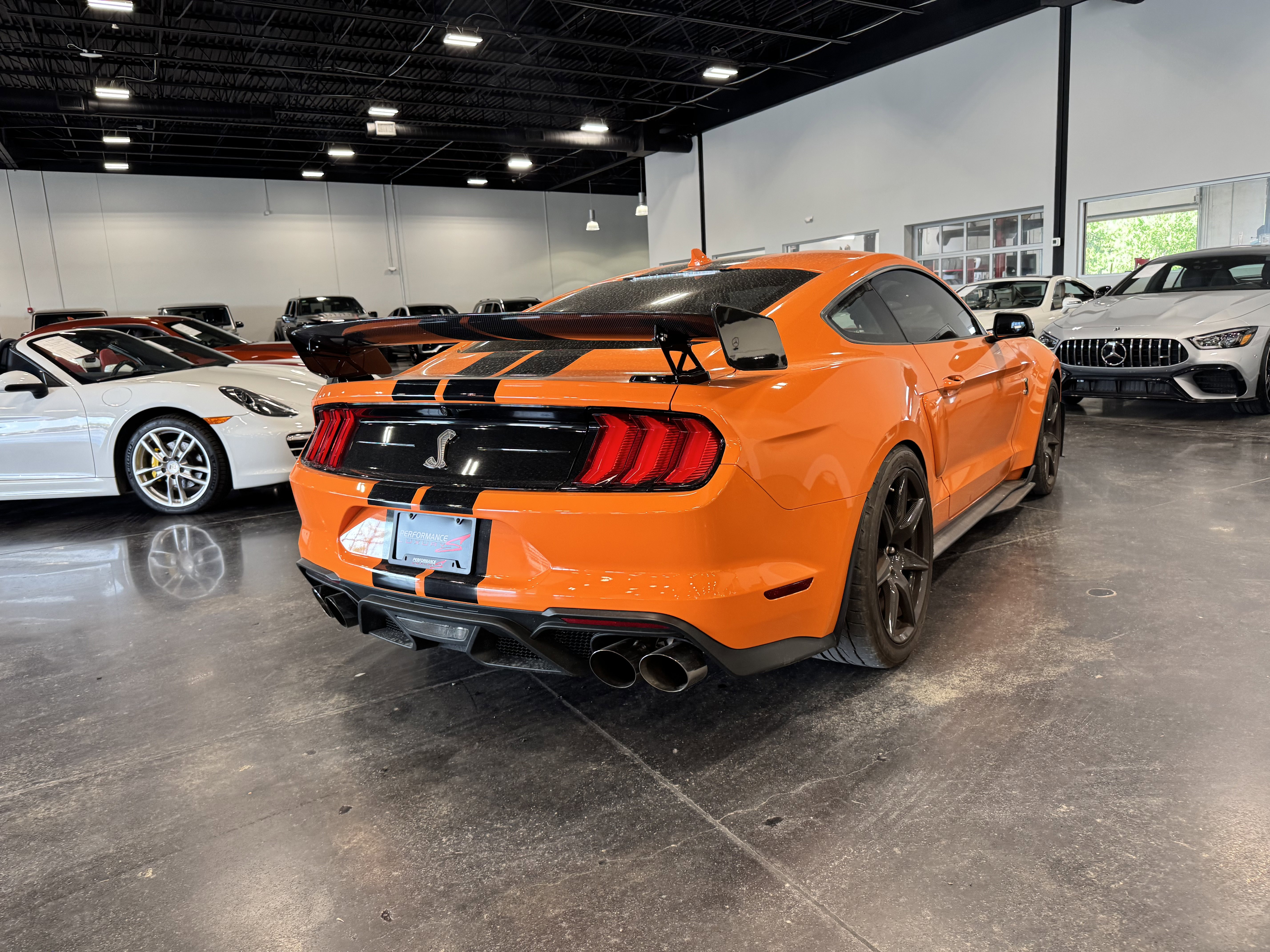 Used 2021 Ford Mustang Shelby GT500 w/ Carbon Fiber Track Pack RWD image 19