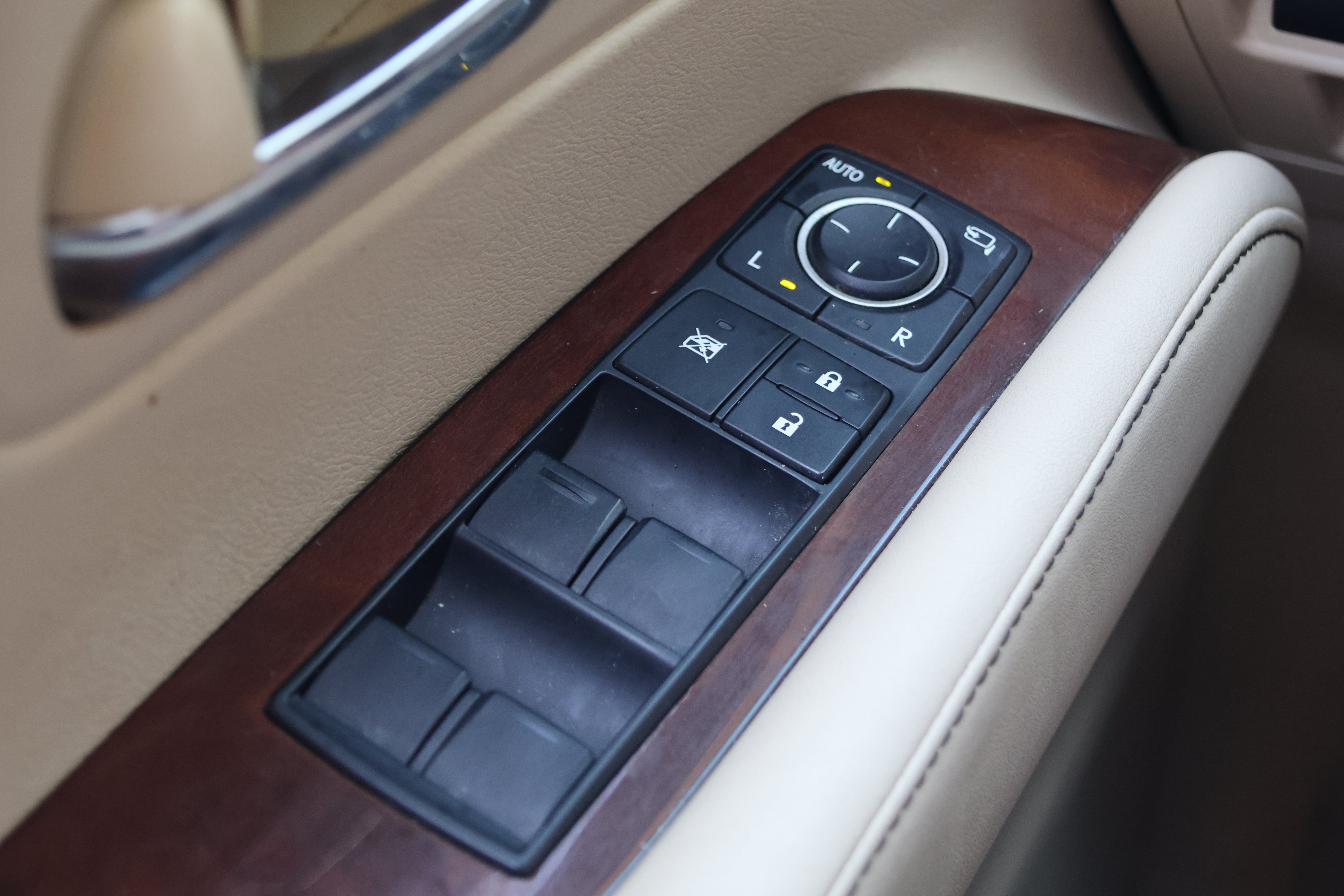 Used 2013 Lexus RX 350 AWD w/ Premium Pkg image 14