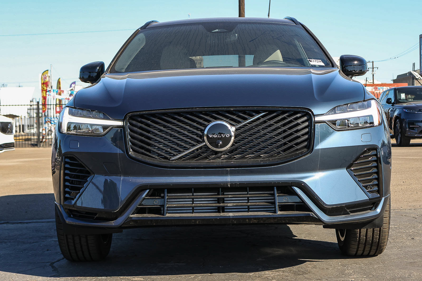New 2026 Volvo XC60 T8 Plus w/ Climate Package AWD/4WD image 2