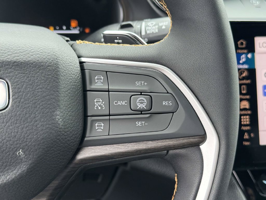 New 2026 Jeep Grand Cherokee Limited AWD/4WD image 23