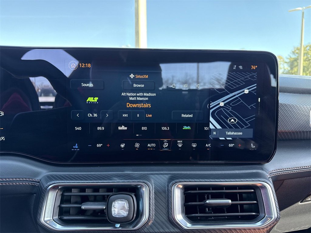 Used 2025 Ford Mustang Premium image 22