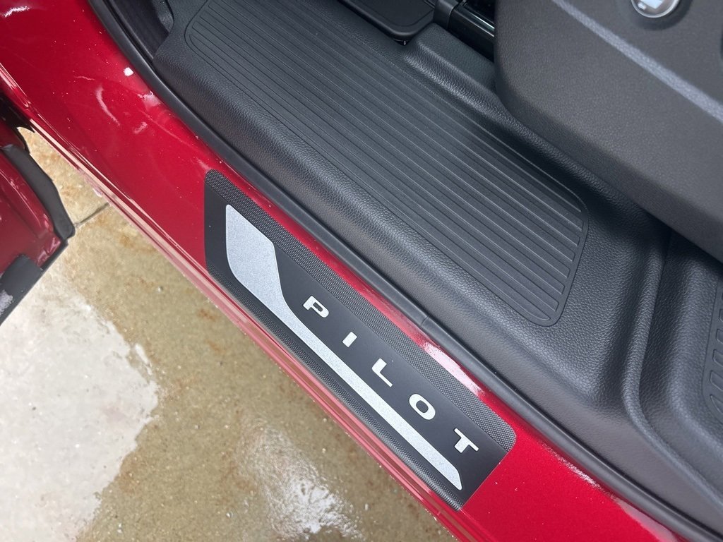 New 2025 Honda Pilot TrailSport image 20