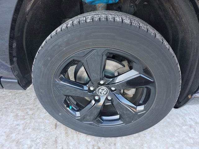 Used 2020 Toyota RAV4 XSE w/ XSE Grade Weather Package image 6