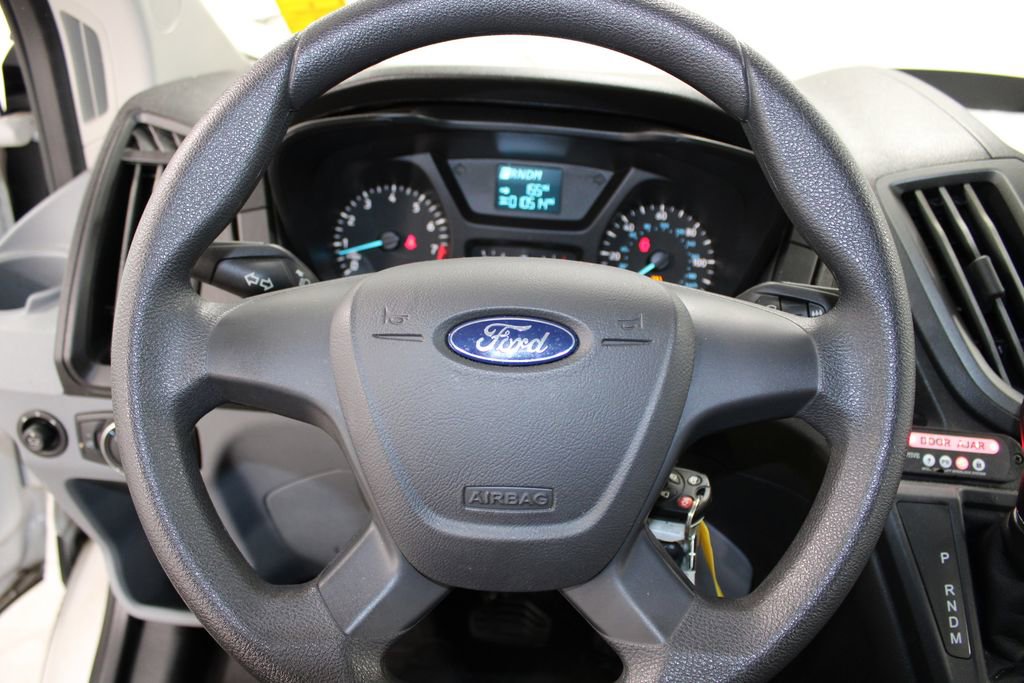 Used 2018 Ford Transit 350 XL image 28