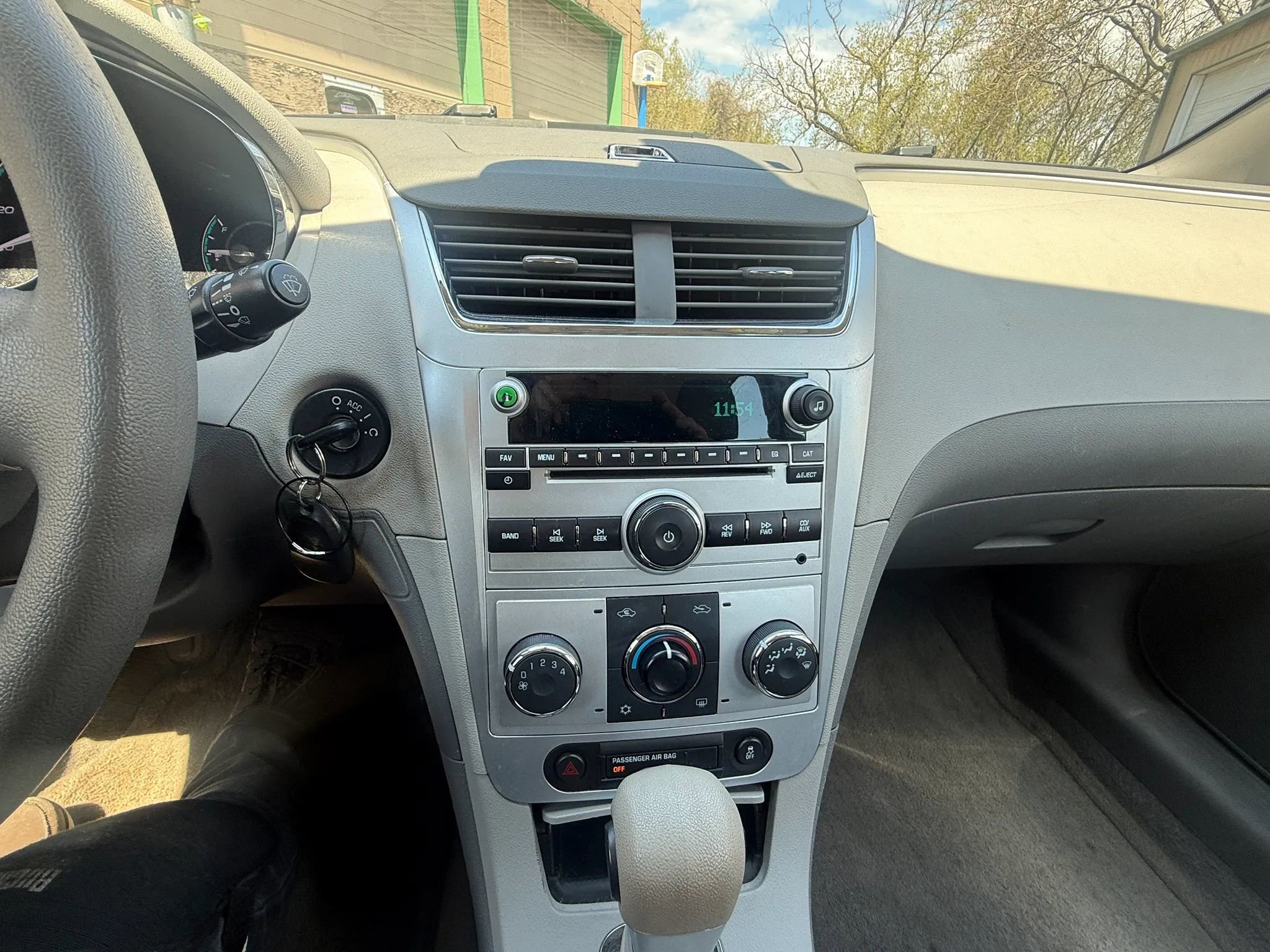 Used 2012 Chevrolet Malibu LS FWD image 5