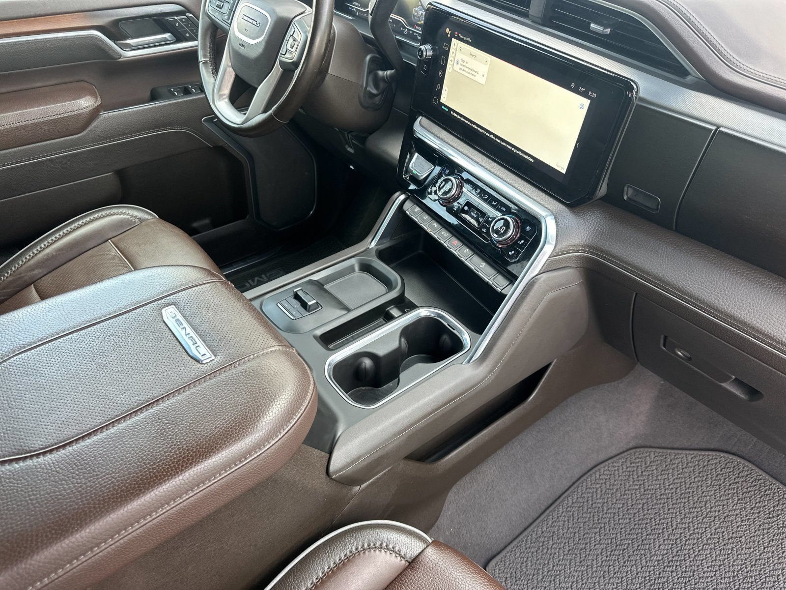 Used 2025 GMC Sierra 3500 Denali w/ Denali Reserve Package AWD/4WD image 16