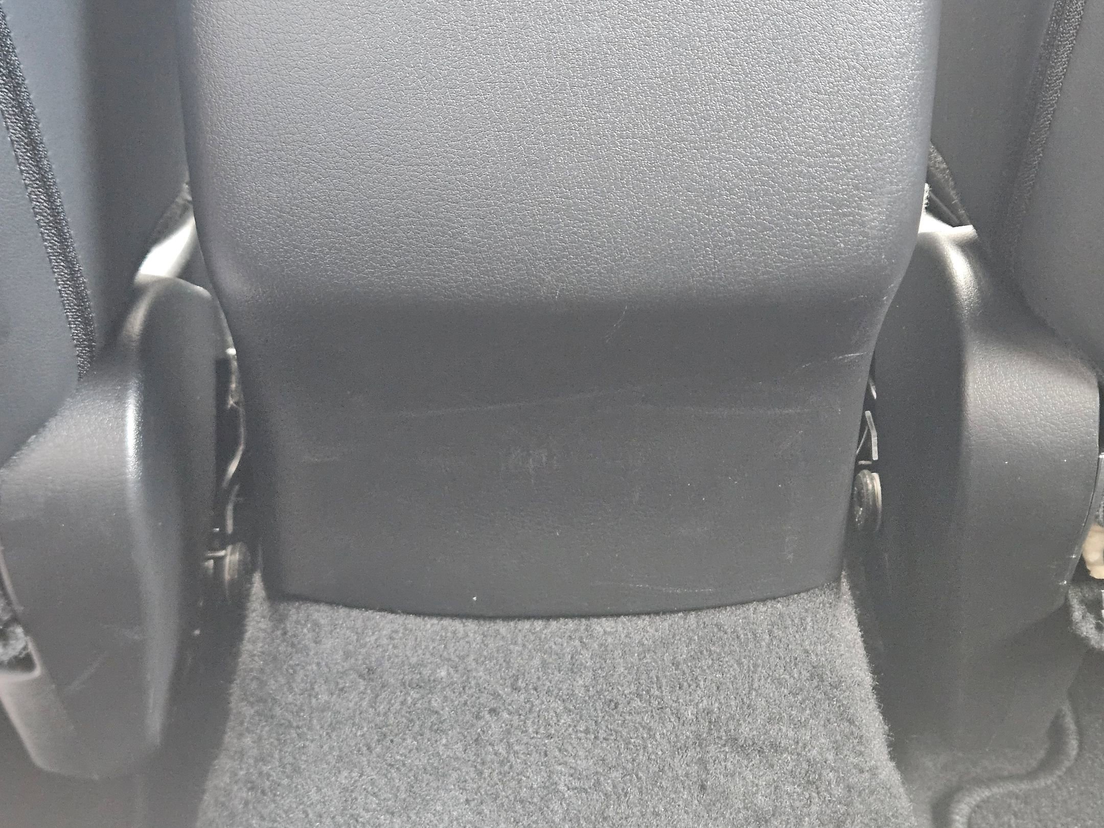 Used 2022 MAZDA MAZDA3 s image 28