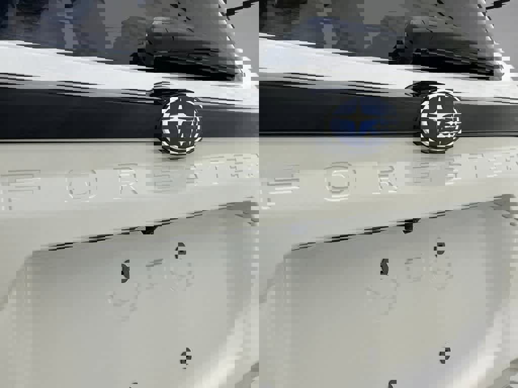 New 2026 Subaru Forester Touring image 9