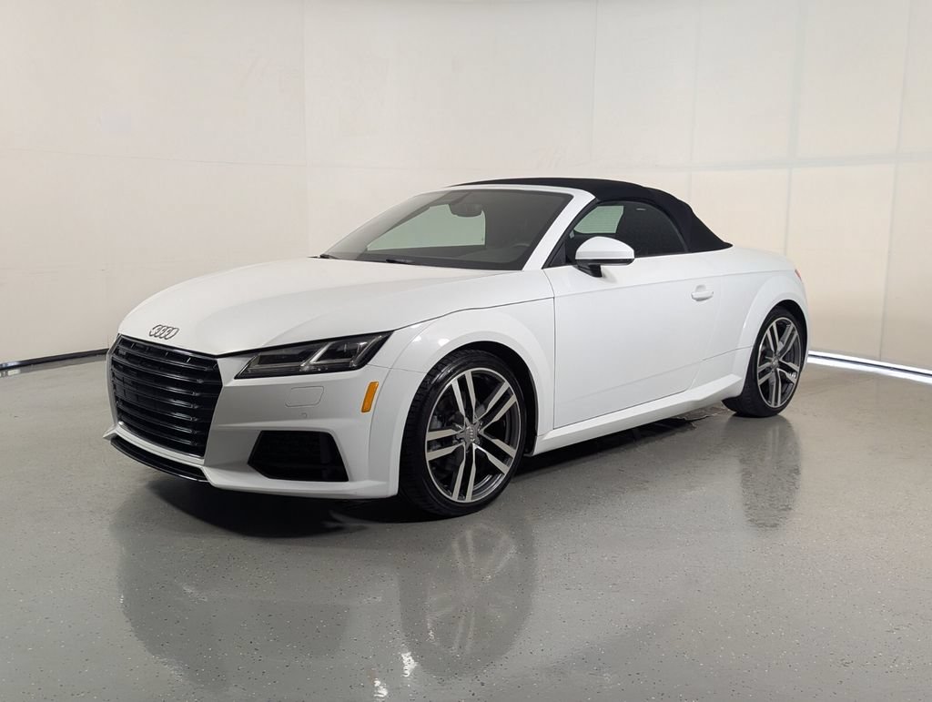 Used 2019 Audi TT 2.0T AWD/4WD image 3