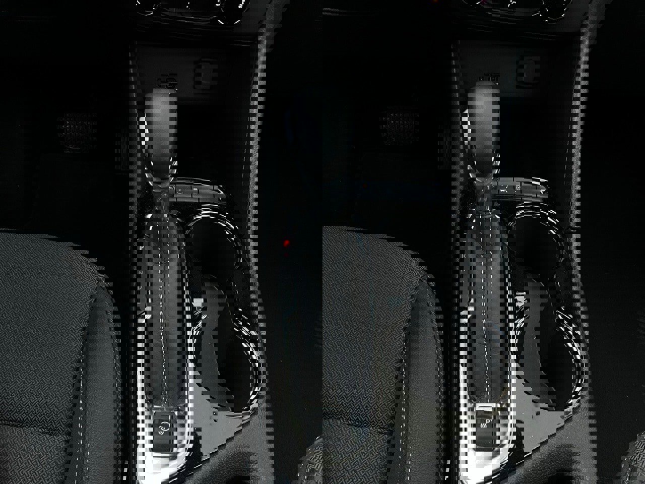 Used 2025 Buick Encore GX Preferred image 22