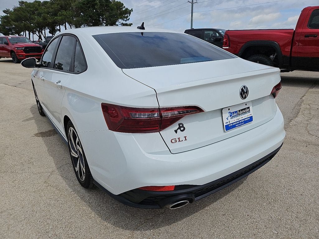 Used 2024 Volkswagen Jetta GLI Autobahn FWD image 5
