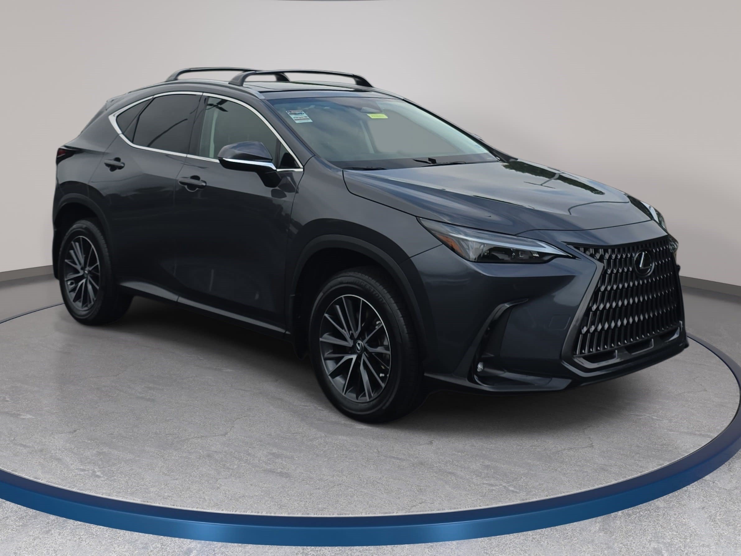 Used 2024 Lexus NX 350h AWD image 3