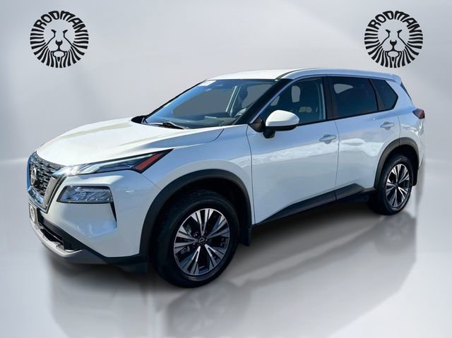 Used 2023 Nissan Rogue SV image 1
