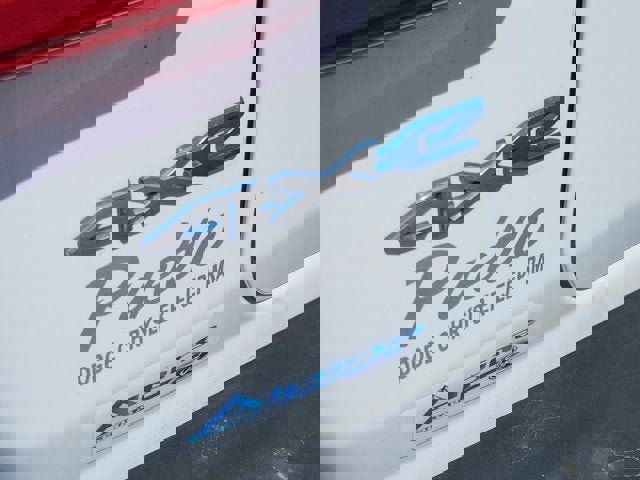 Used 2024 Jeep Wrangler Unlimited Sahara image 16