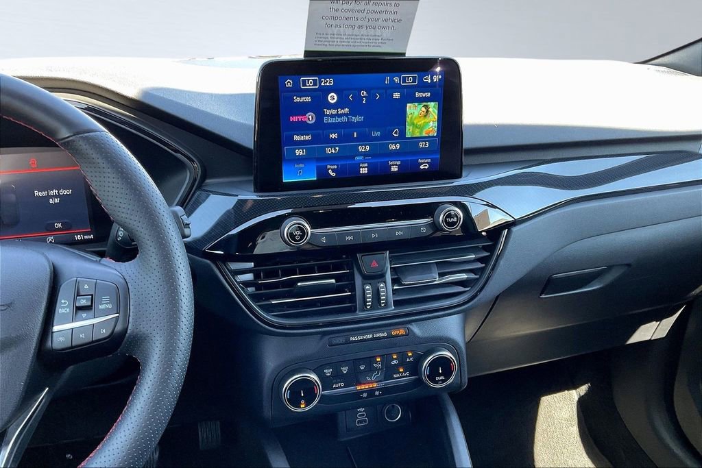 Used 2025 Ford Escape ST-Line image 10