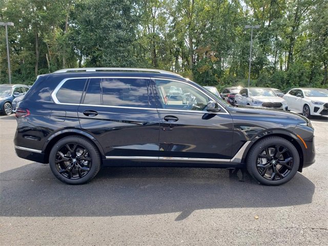 New 2026 BMW X7 xDrive40i image 7