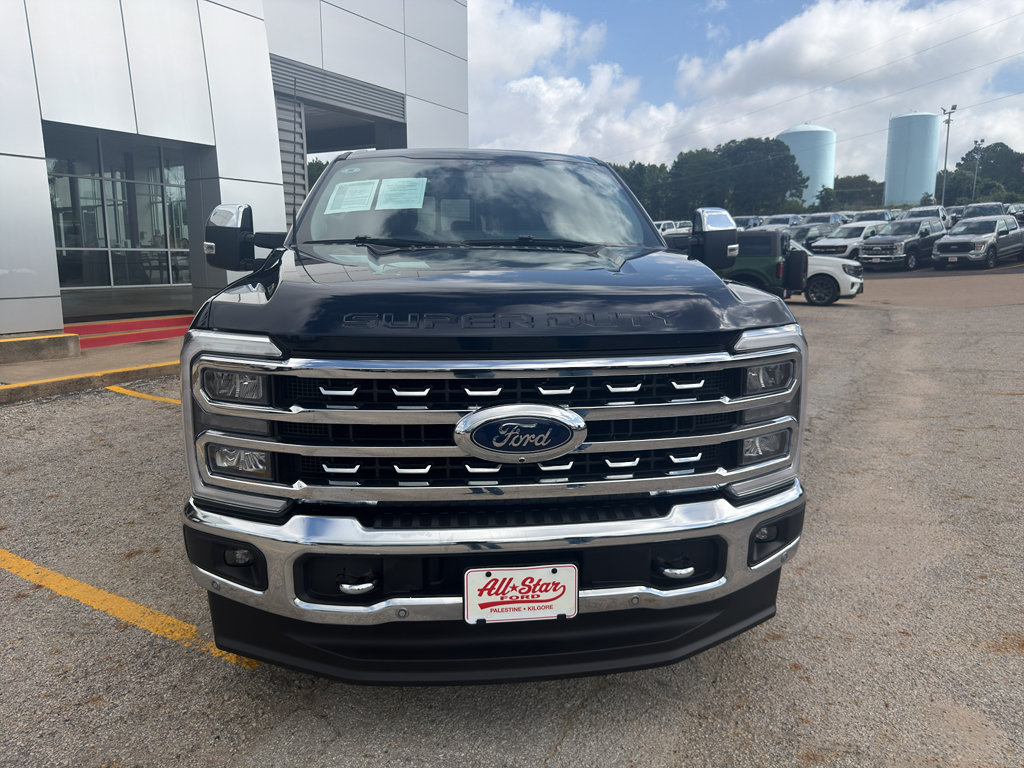 Used 2024 Ford F250 Lariat w/ Lariat Ultimate Package AWD/4WD image 2