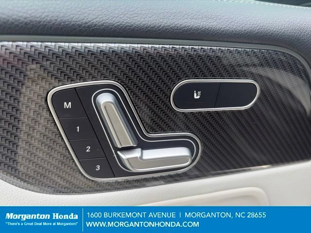 Used 2021 Mercedes-Benz GLB 250 image 14