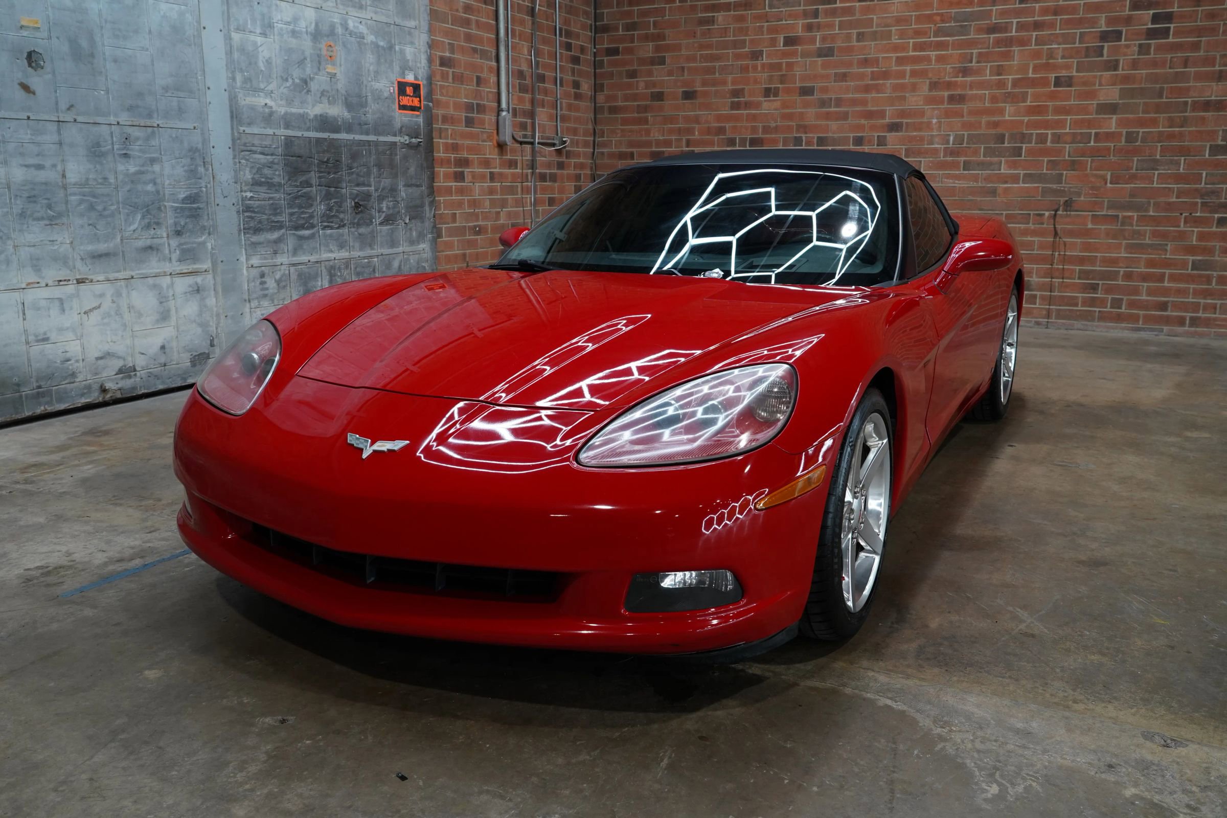 Used 2006 Chevrolet Corvette Convertible w/ Preferred Equipment Group RWD image 6