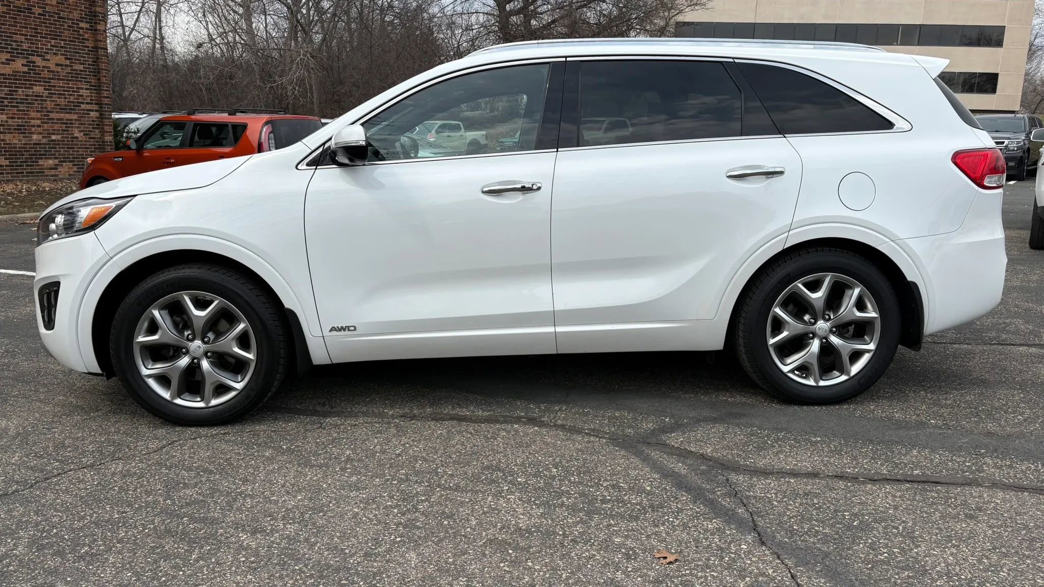 Used 2016 Kia Sorento SX w/ SXL Technology Package image 5