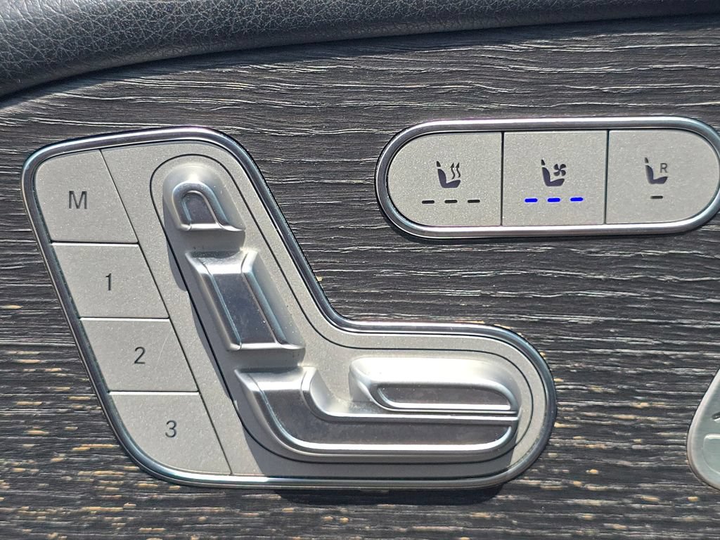 Certified 2024 Mercedes-Benz GLS 450 4MATIC image 6