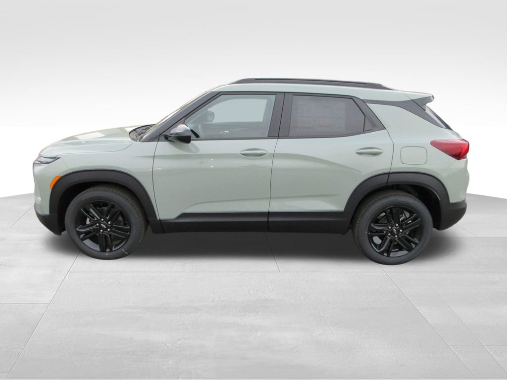 New 2026 Chevrolet TrailBlazer LT w/ Convenience Package FWD image 2