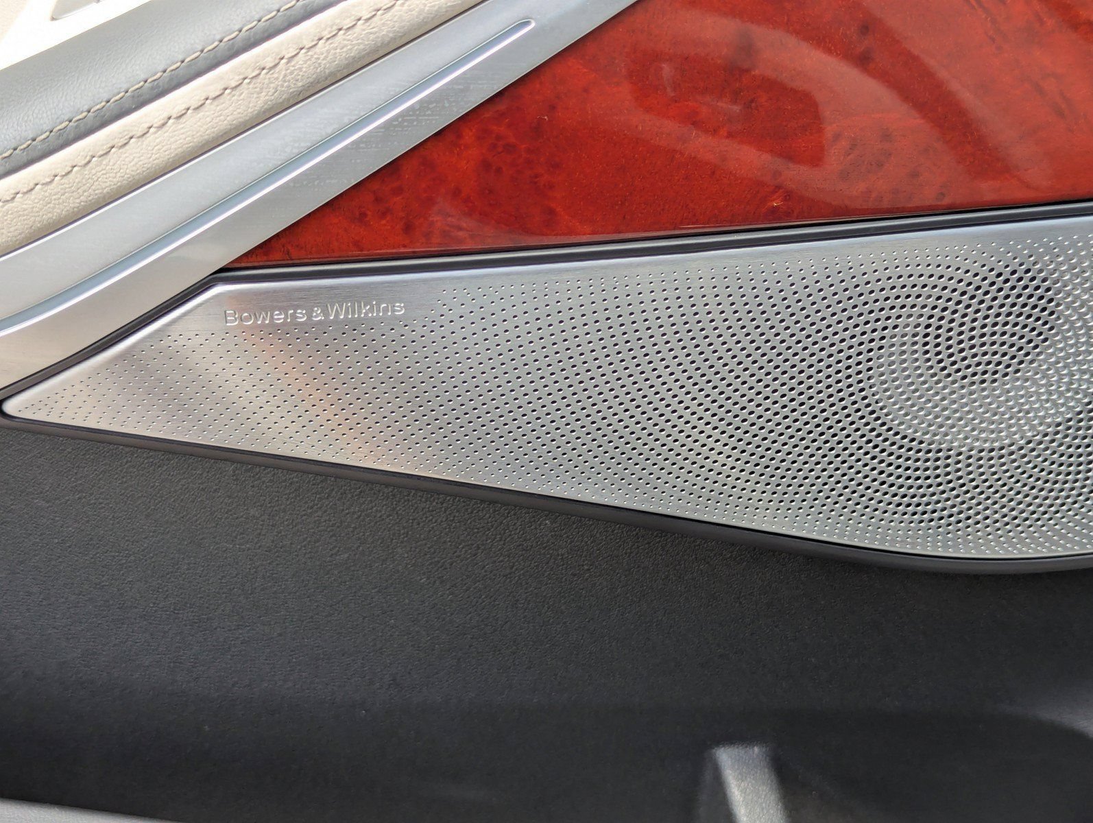 Used 2024 BMW ALPINA XB7 AWD/4WD image 21