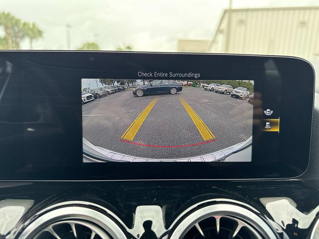 Used 2023 Mercedes-Benz GLA 35 AMG 4MATIC image 24
