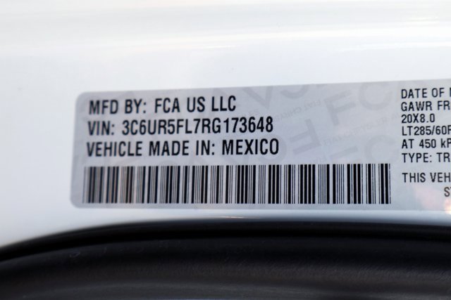 Used 2024 RAM 2500 Laramie w/ Night Edition image 38