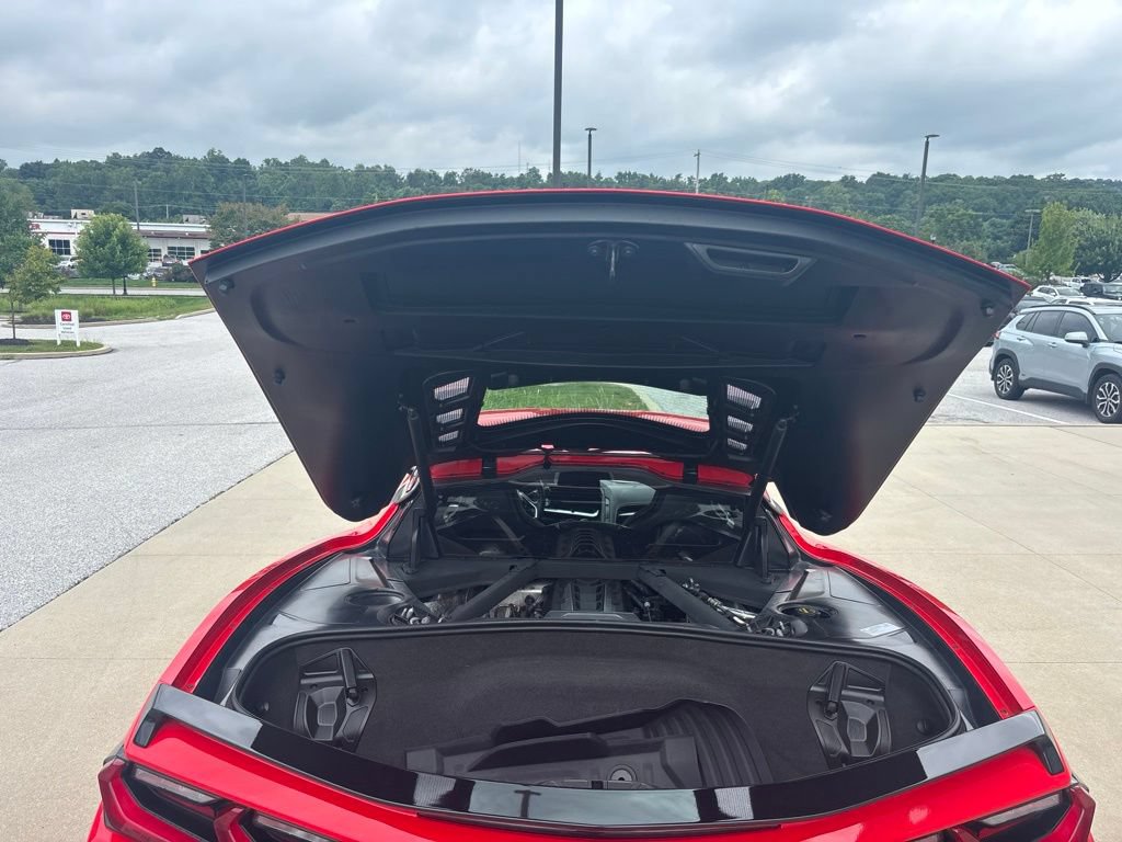 Used 2024 Chevrolet Corvette Stingray Coupe w/ 1LT RWD image 9