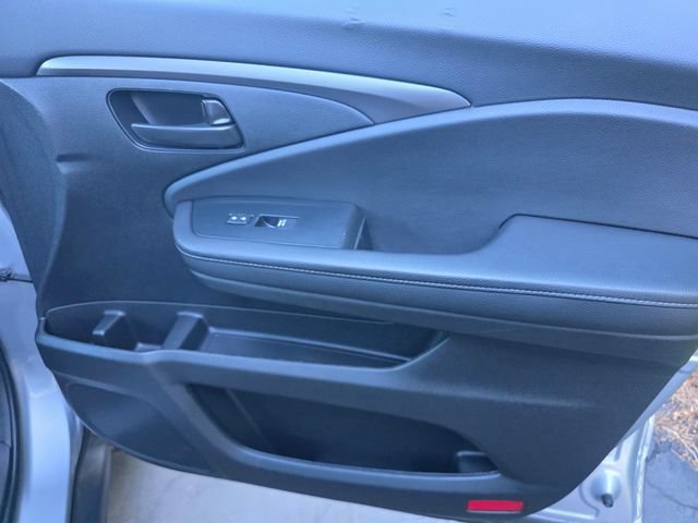 Used 2023 Honda Passport EX-L image 24