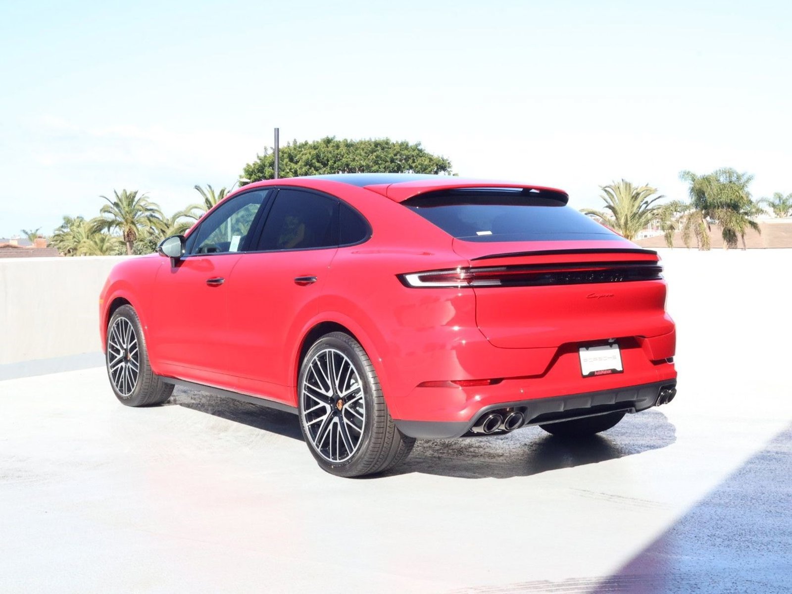 New 2026 Porsche Cayenne Coupe AWD/4WD image 3