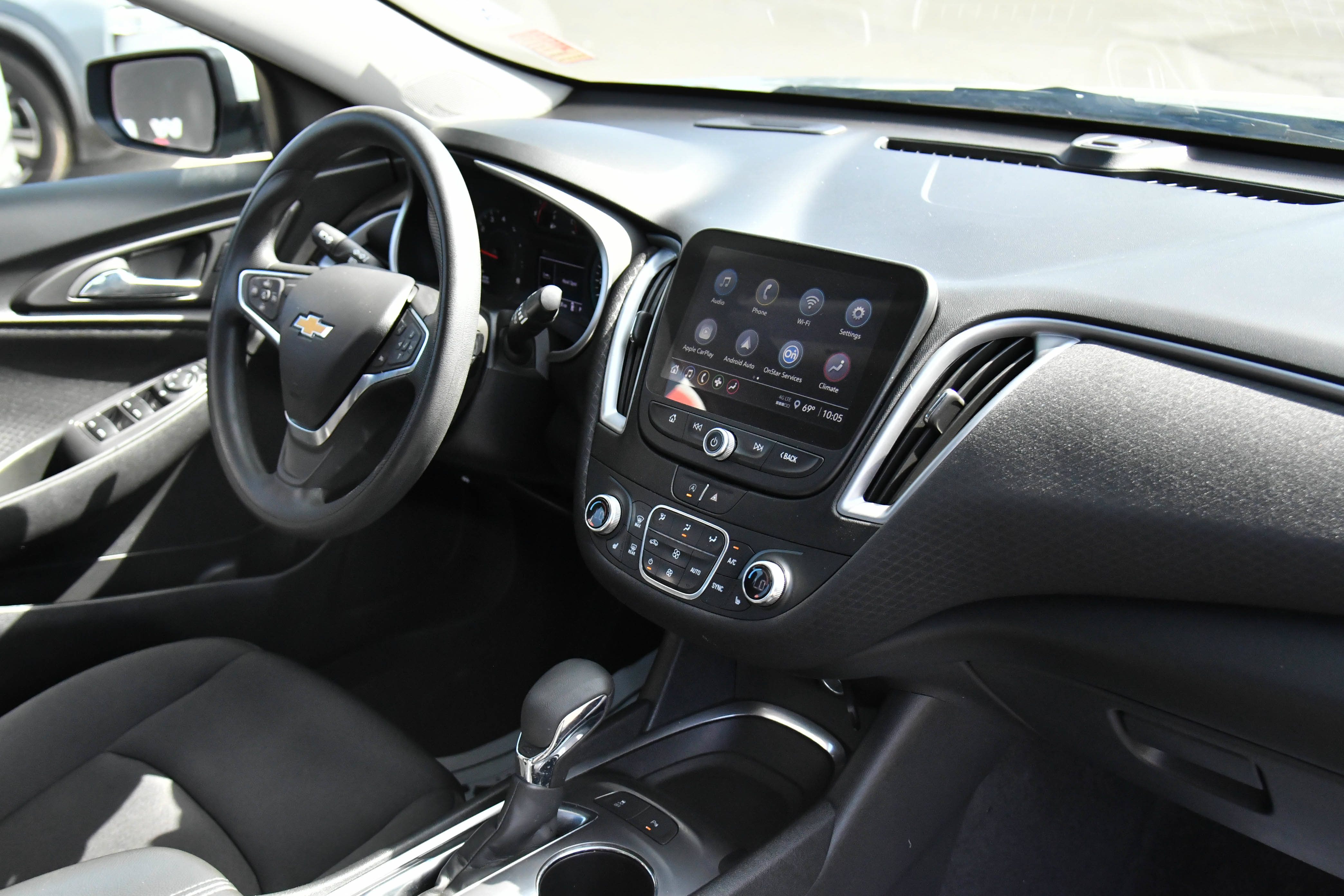 Used 2024 Chevrolet Malibu LT FWD image 39