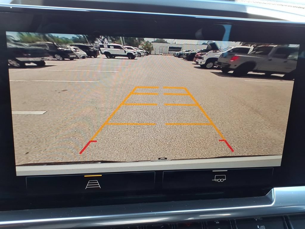 Used 2023 Chevrolet Silverado 1500 LT w/ Protection Package RWD image 33