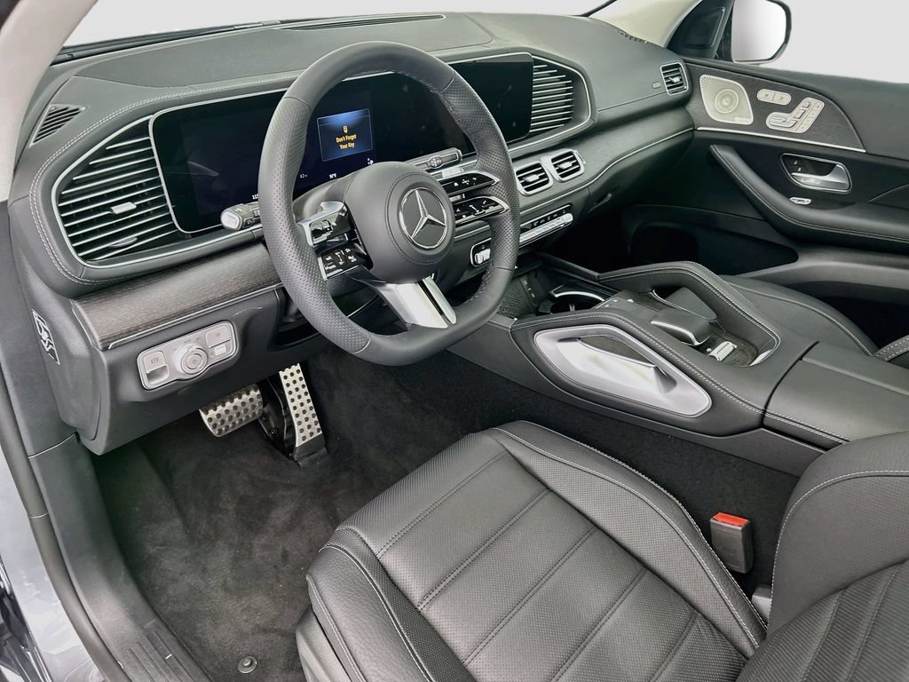 New 2026 Mercedes-Benz GLS 450 4MATIC image 9