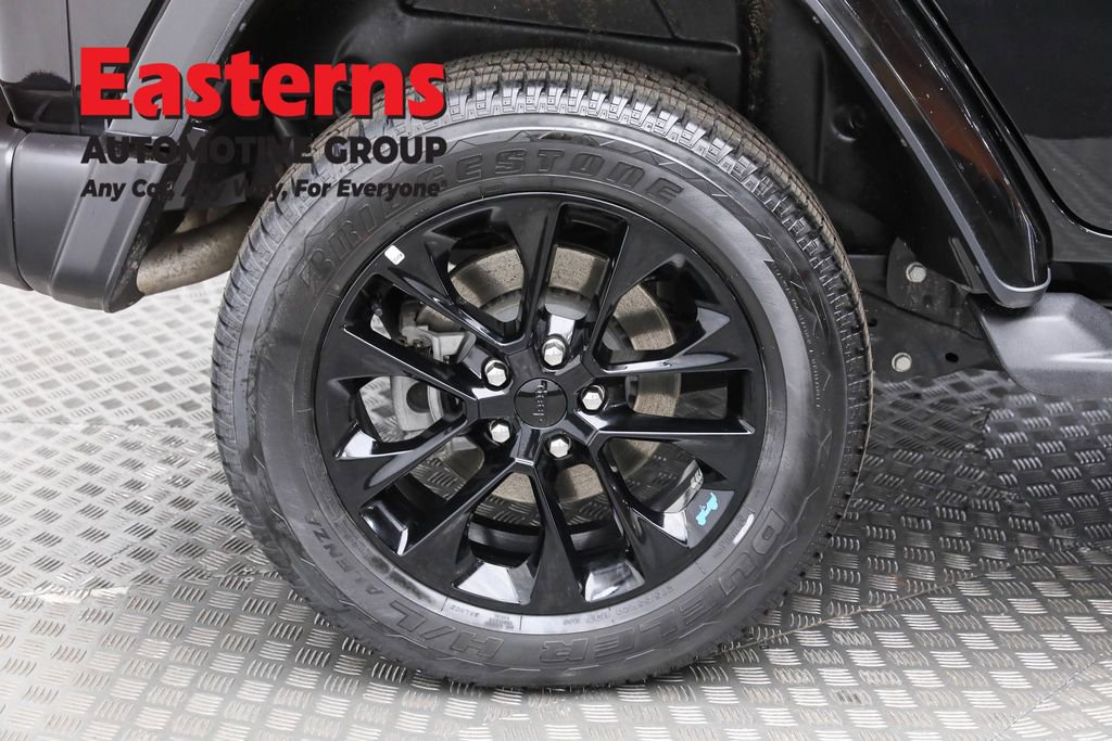 Used 2022 Jeep Wrangler Unlimited Sahara image 29